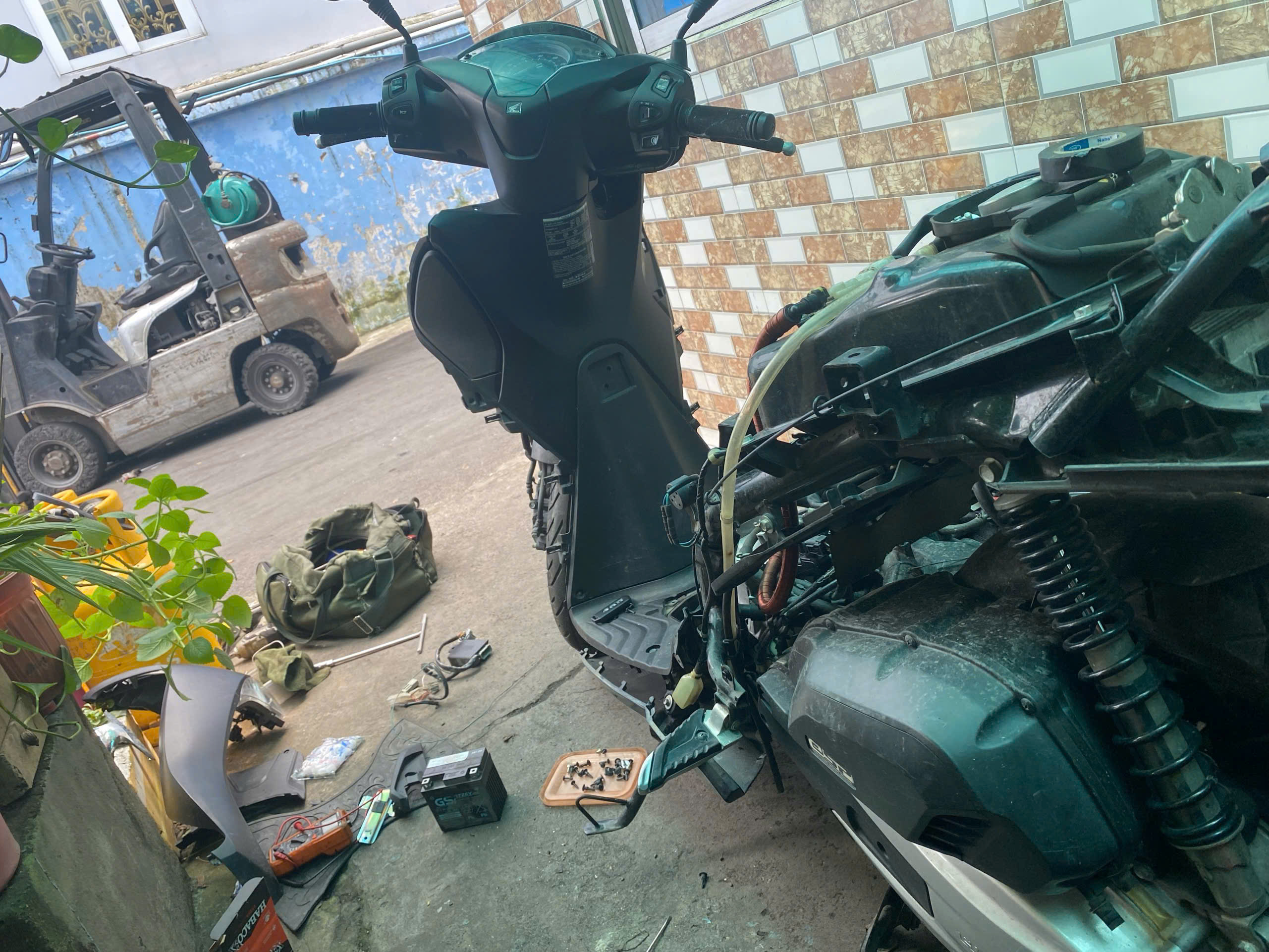 sửa xe máy ở đan phượng