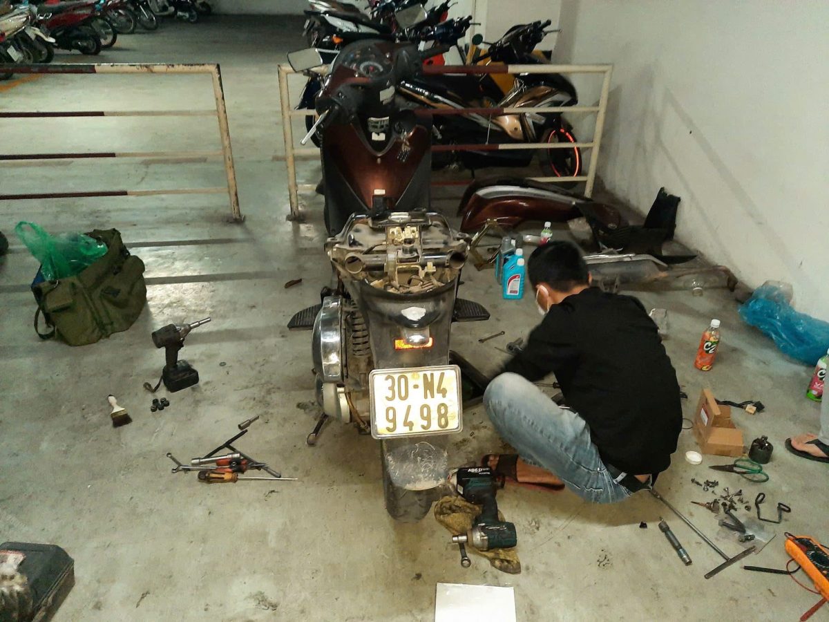 sửa xe máy tại Nhà Bè